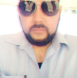 Meet your Posher, Juan